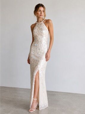 Mac Duggal Porcelain Crystal Embellished Cascade Open Back Gown Size 2 10878